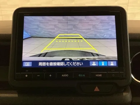 Honda N-BOX Custom