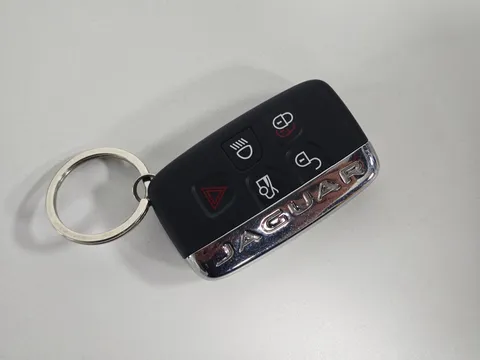Jaguar XFL