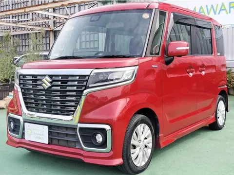 Suzuki Spacia Custom