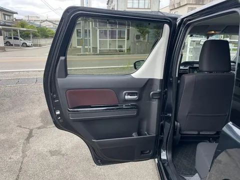 Suzuki Wagon R Stingray
