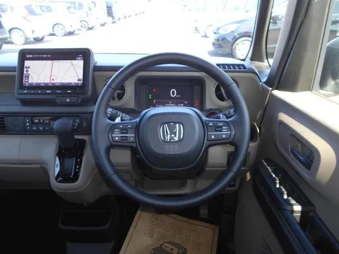 Honda N-BOX Joy