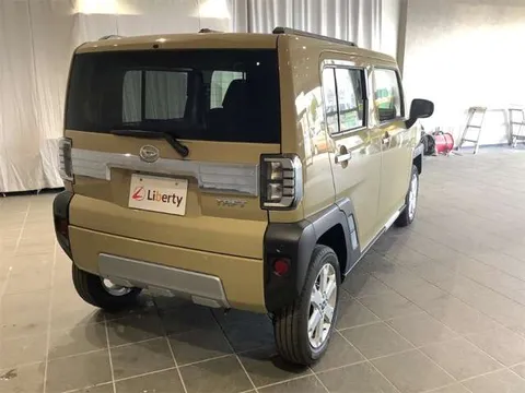 Daihatsu Taft
