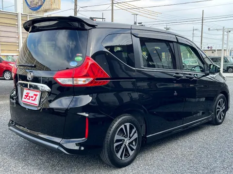 Honda Freed Plus