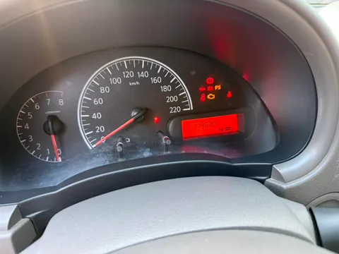 Nissan Sunny