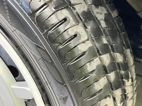 Daihatsu Mira Tocot