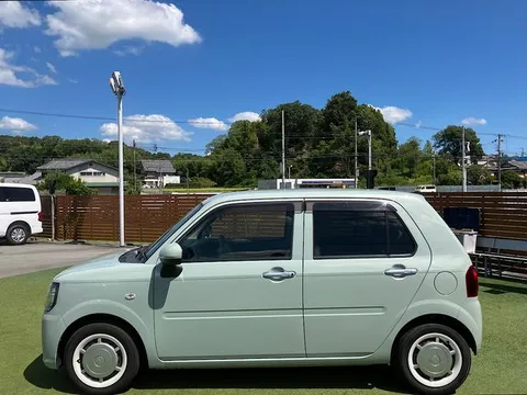 Daihatsu Mira Tocot