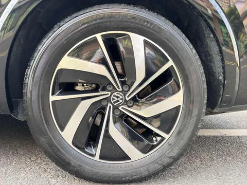 Volkswagen Viloran