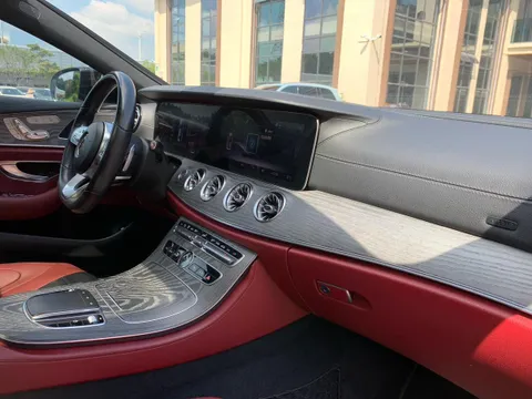 Mercedes-Benz CLS-Class