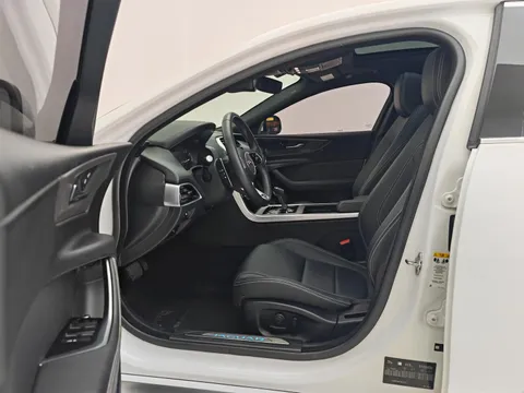 Jaguar XEL