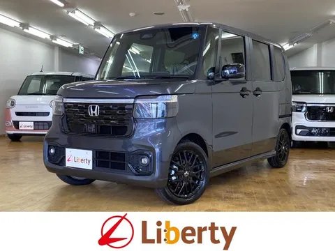 Honda N-BOX Custom