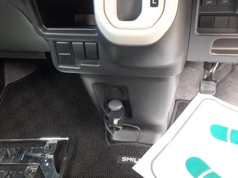 Suzuki Wagon R Smile