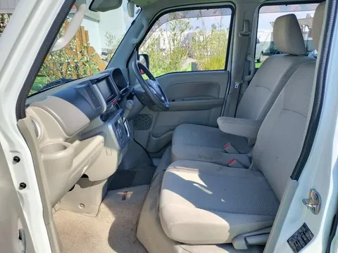 Nissan Clipper Rio