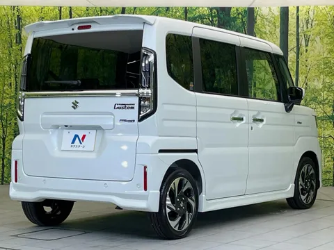 Suzuki Spacia Custom