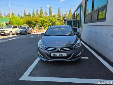 Hyundai i40