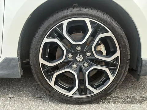 Suzuki Swift Sport