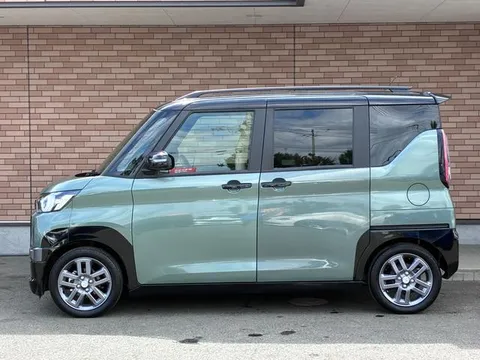 Mitsubishi Delica Mini