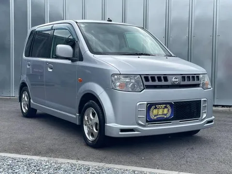 Nissan Otti