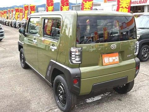 Daihatsu Taft