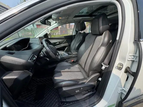 Peugeot 4008