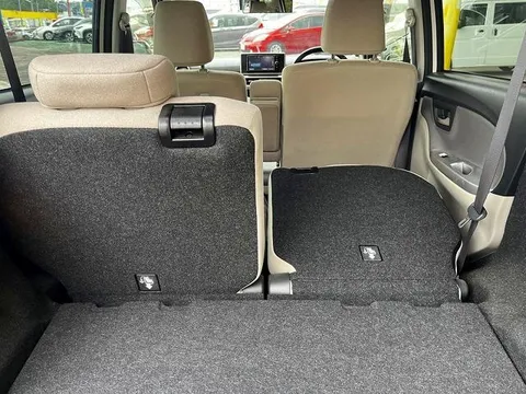 Toyota Pixis Joy