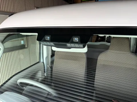 Mitsubishi Minicab Van