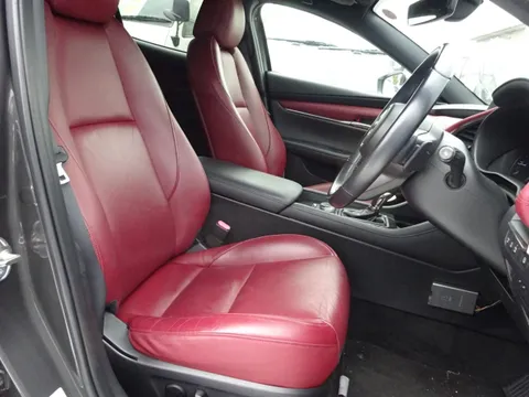 Mazda MAZDA3 Fastback