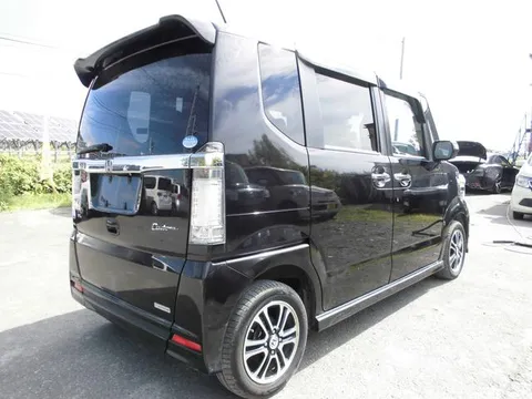Honda N-BOX Plus