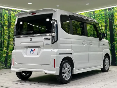 Suzuki Spacia Custom