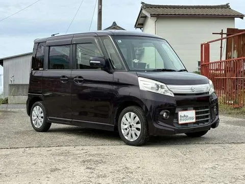 Suzuki Spacia Custom