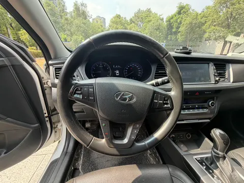 Hyundai Mistra