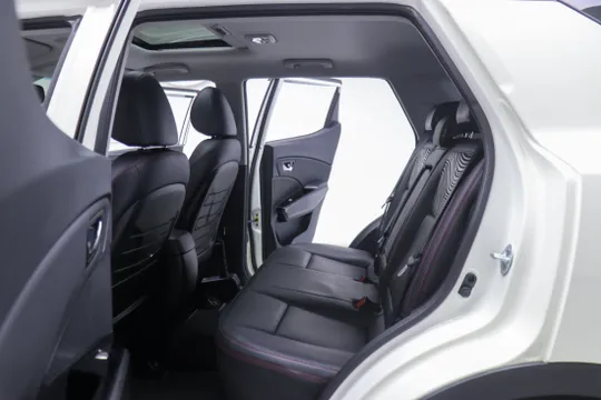 SsangYong Tivoli XLV (Tivoli Air)