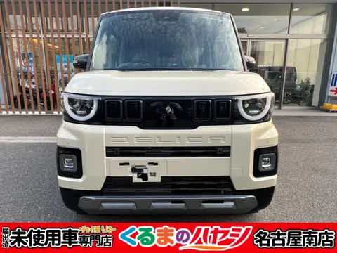Mitsubishi Delica Mini