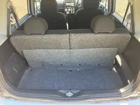 Nissan Otti