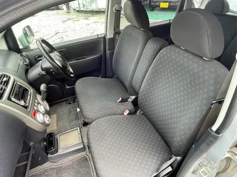 Nissan Otti