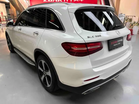 Mercedes-Benz Mercedes-Benz GLC