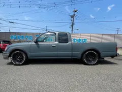 Toyota Hilux Sports Pick Up