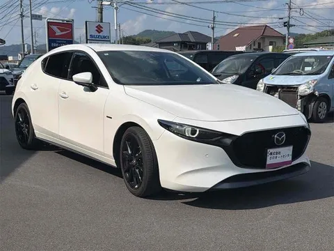 Mazda MAZDA3 Fastback