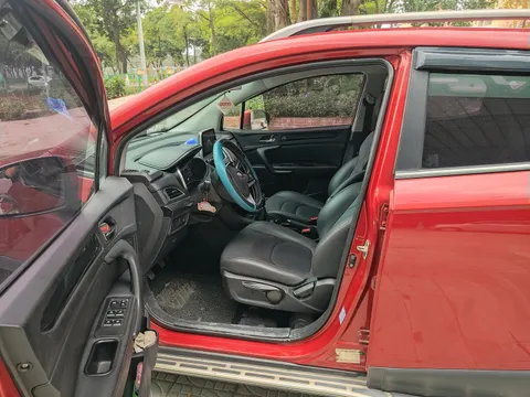 JAC Refine S3