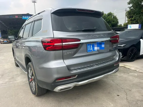Roewe RX8