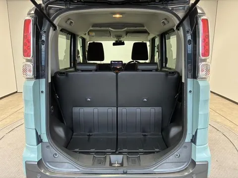 Suzuki Spacia Gear