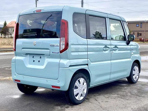 Suzuki Spacia