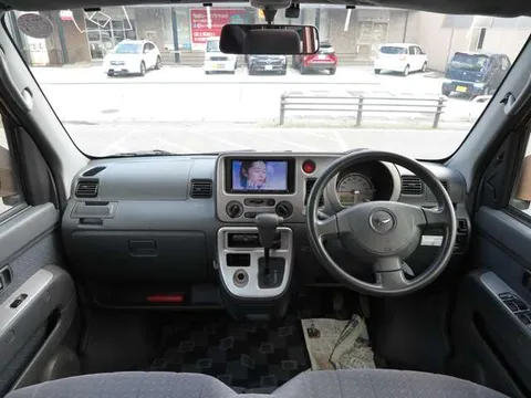 Daihatsu Atrai Wagon