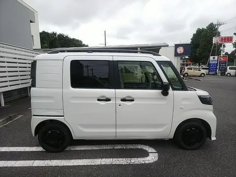 Suzuki Spacia Base