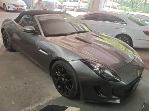 Jaguar F-Type