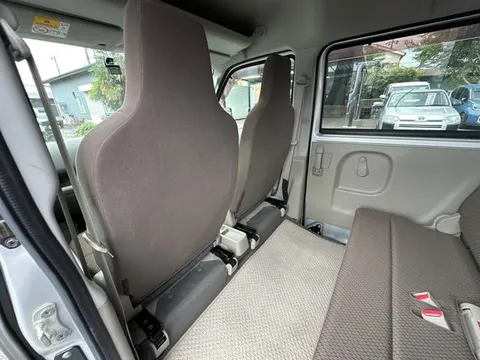 Mitsubishi Minicab Van