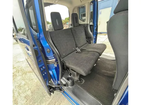 Honda N-BOX Plus