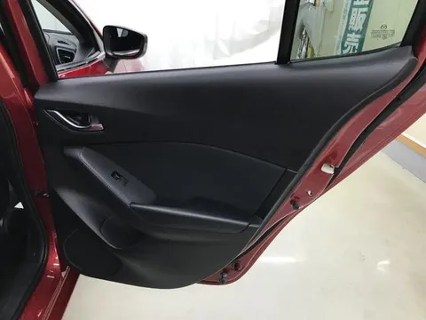 Mazda Axela Sport