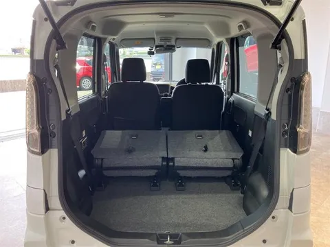 Suzuki Spacia Custom Z
