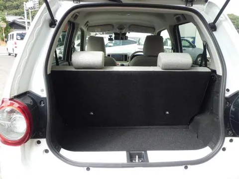 Daihatsu Mira Tocot