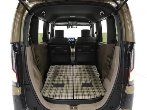 Honda N-BOX Joy